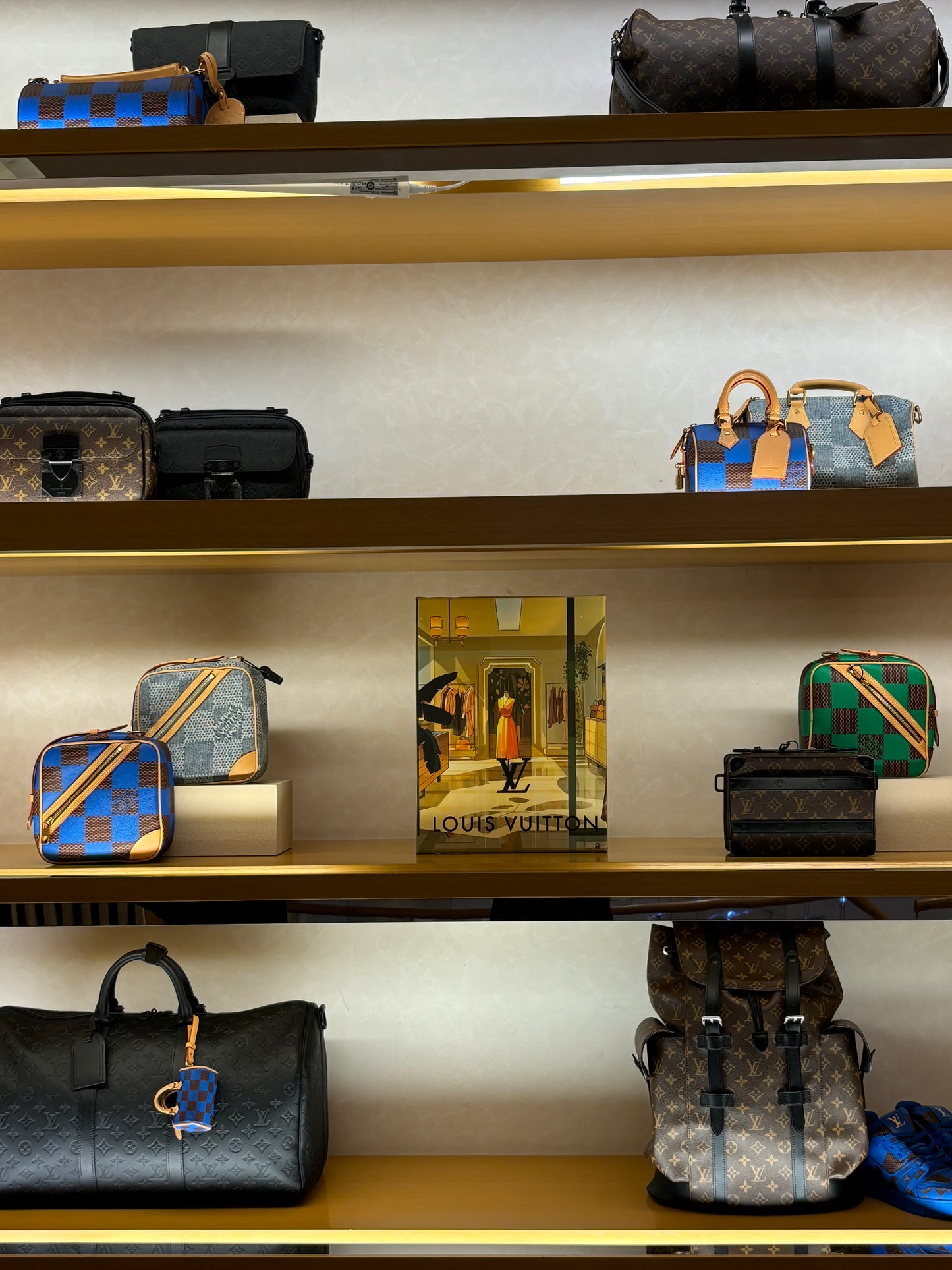 Custom Louis V