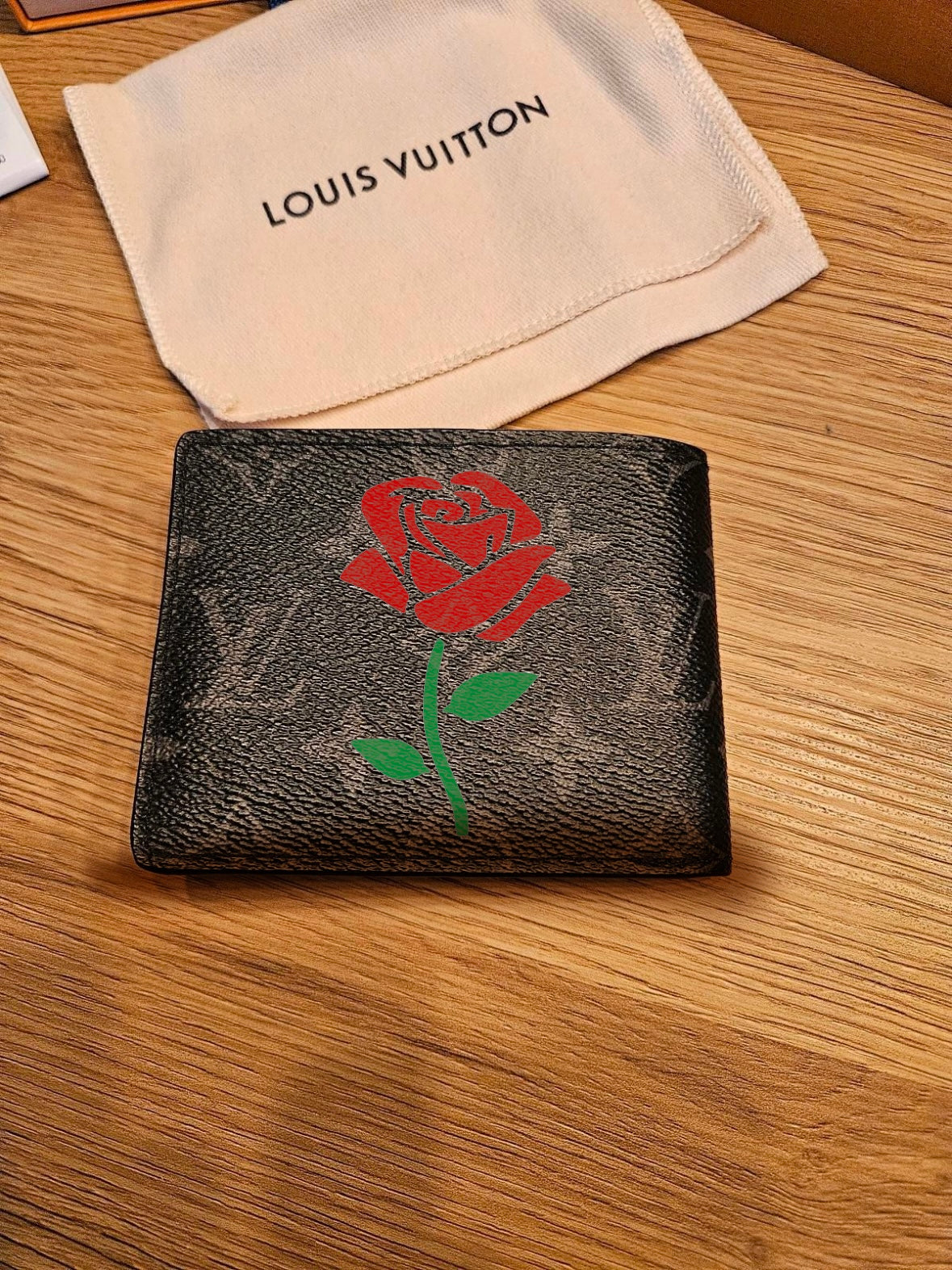 Custom Louis V